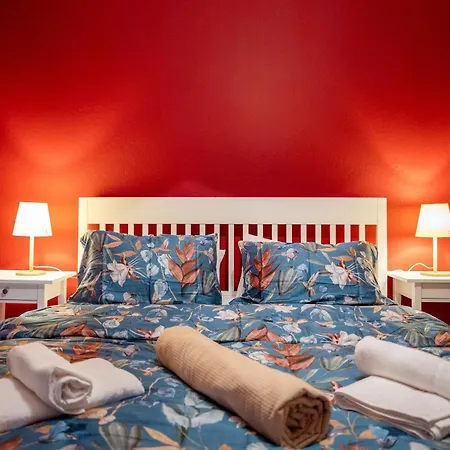 Apartment Neo Victorian Skg